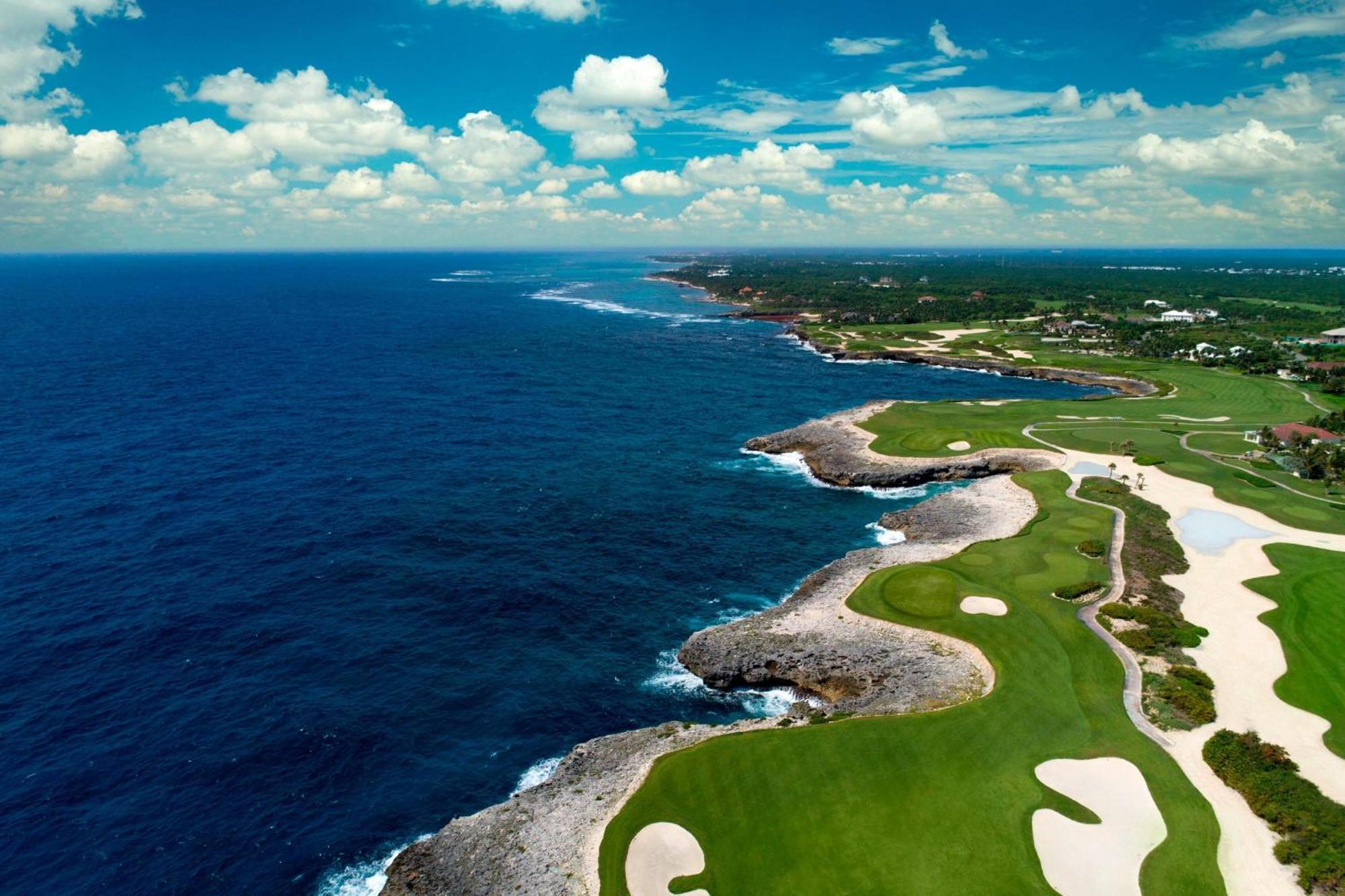 Four Points By Sheraton Punta Cana Exterior photo